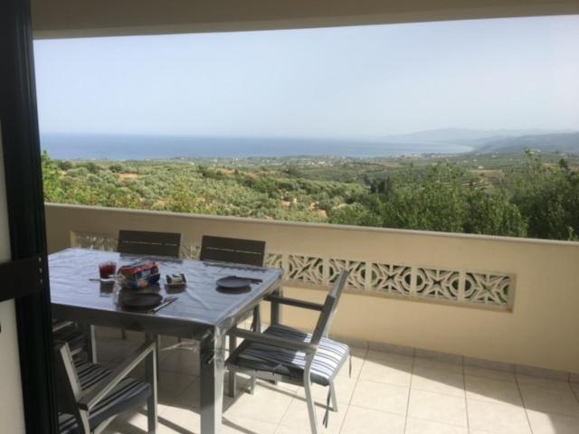 Kyparissia De Wandelboom Villa Vrises  Eksteriør billede