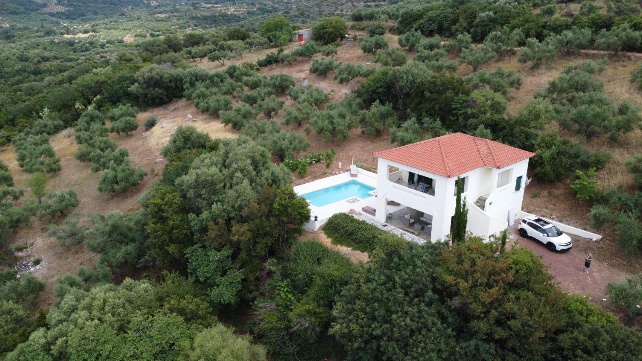 Kyparissia De Wandelboom Villa Vrises  Eksteriør billede